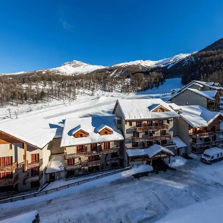 Sunweb Les Balcons De Bois Mean Aparthotel Les Orres