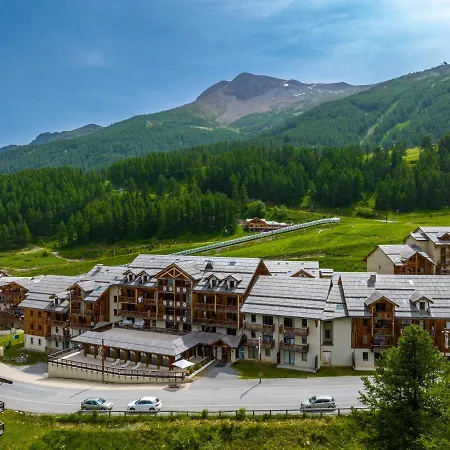 Aparthotel Sunweb Les Balcons De Bois Mean Les Orres