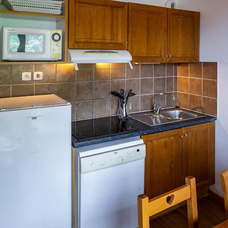 Sunweb Les Balcons De Bois Mean Aparthotel 3*